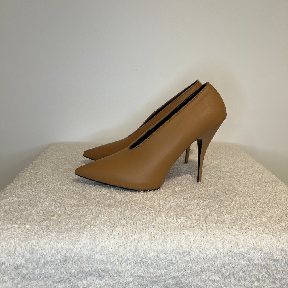 Stella McCartney Pointed Toe Bootie | Size: 39EU - Picture 4 of 7